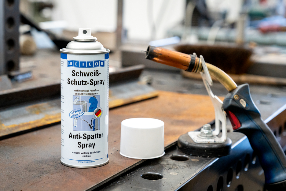 Anti-Spatter Spray | transparent protective film for welding work
