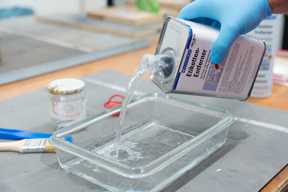 Label Remover | for removing all kinds of labels