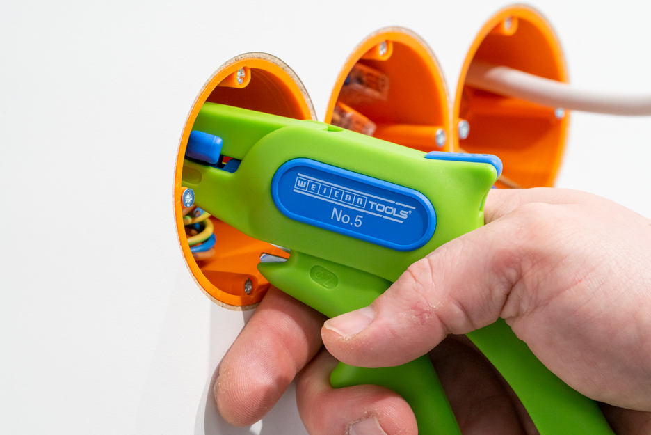 Wire Stripper No. 5 Green Line | Stripping tools made from up to 97% renewable raw materials I for all common stranded and solid conductors, working range 0,2 - 6,0 mm²