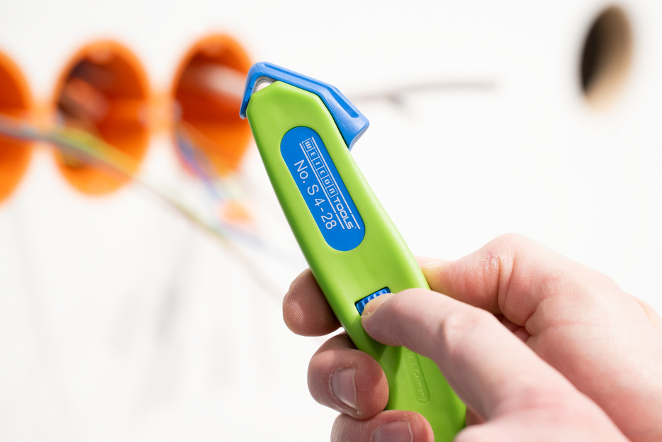 Cable Stripper No. S 4 - 28 Green Line