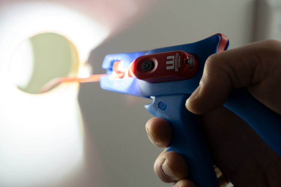 LED Work Light | Three brightness settings ensure excellent visibility and safe work in dark environments