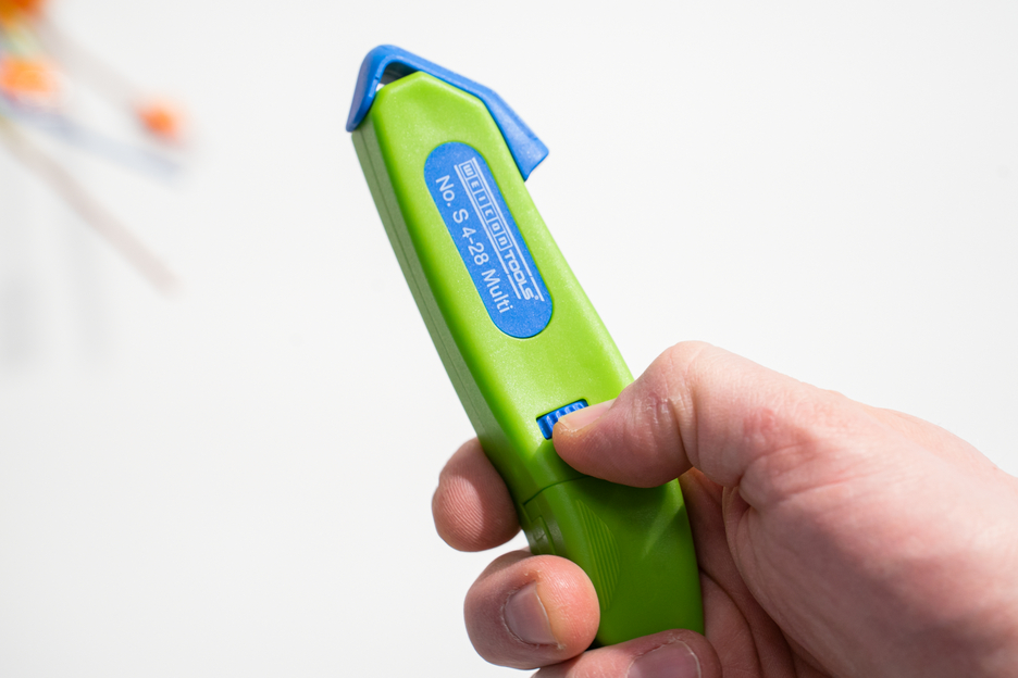 Cable Stripper No. S 4 - 28 Multi Green Line | Stripping tools made from up to 97% renewable raw materials I with integrated stripping function I working range 4 - 28 mm Ø