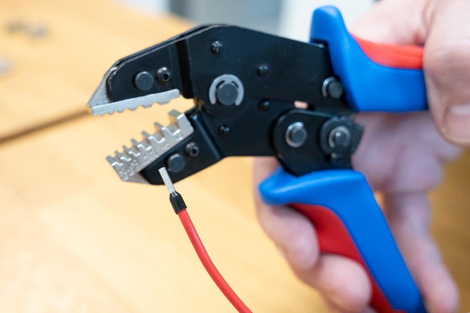 Crimp tool MULTI