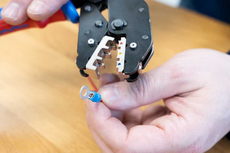 Crimp tool ERGO