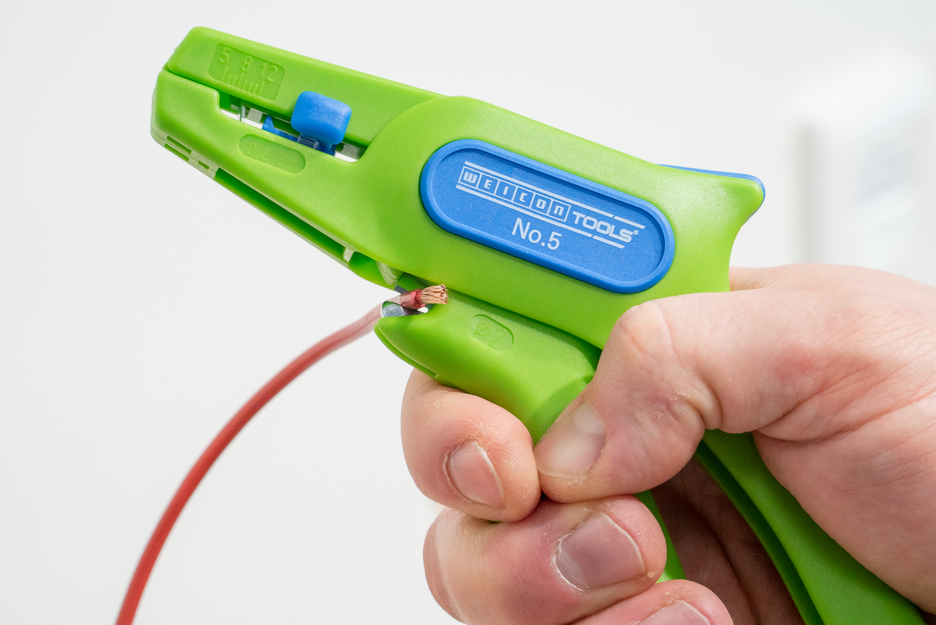 Wire Stripper No. 5 Green Line | Stripping tools made from up to 97% renewable raw materials I for all common stranded and solid conductors, working range 0,2 - 6,0 mm²